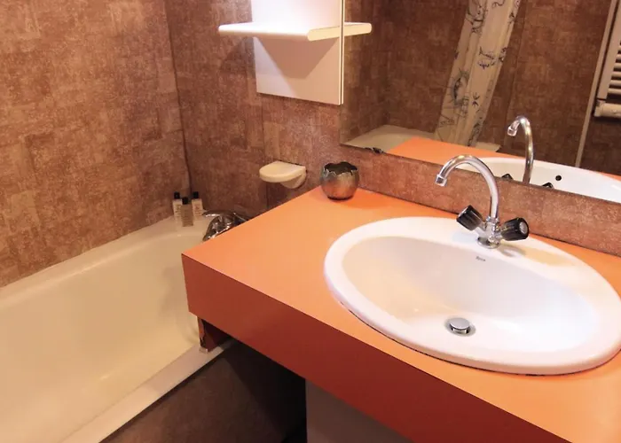 Schuss - 2 Pieces Pour 6 Personnes Au Coeur Du Quartier Calme Du Slalom Mae-7469 Daire